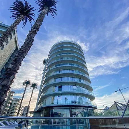 Апартаменты White Tower - Private 106 Мамая